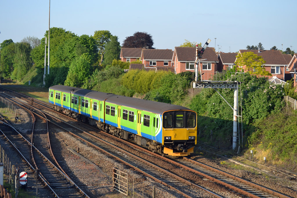 No.150014 at Kidderminster