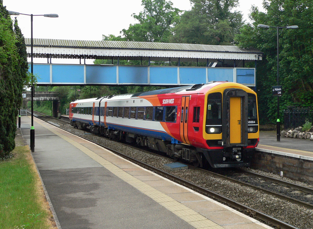 South West Trains No.158884 at Malvern Link